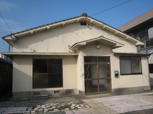 中殿戸建(一軒家)