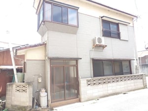 川島枝町貸家外観写真