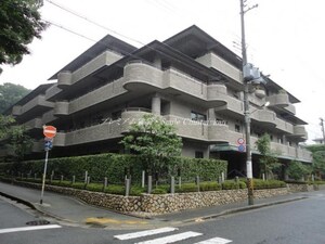 御所東アーバンライフ外観写真