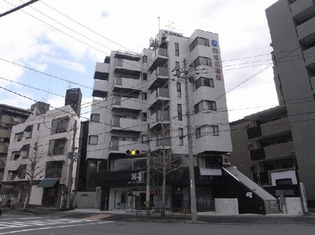 シティーパレスラクホク外観写真