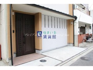 吉田中阿達町貸家外観写真