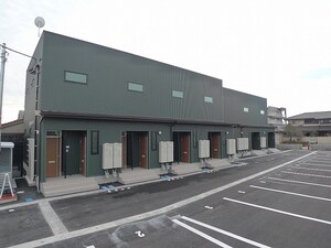アバンティ京田A棟外観写真