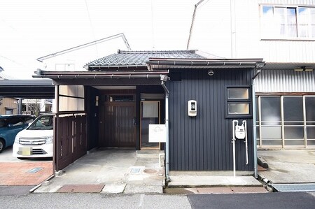 大坪町貸家外観写真