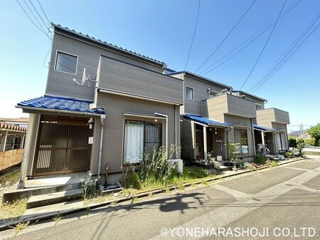 鍋島住宅外観写真