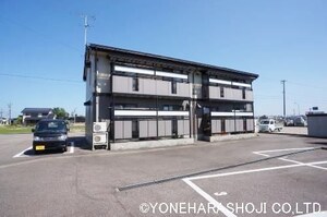 メゾンとなみ野B棟外観写真