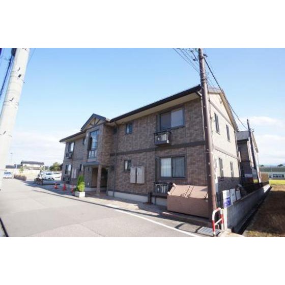 ロイヤルガーデン砺波Ⅱ A