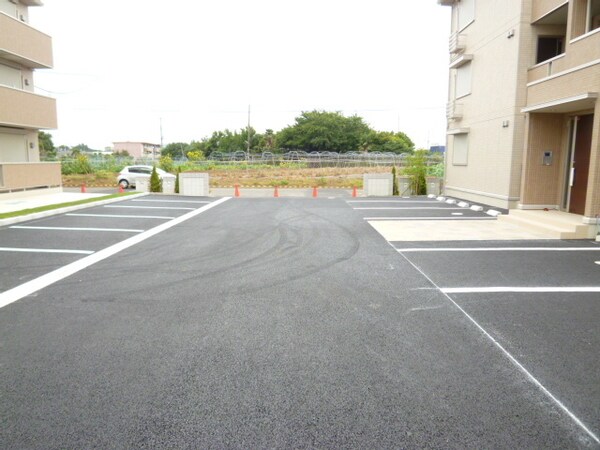 駐車場(駐車場)