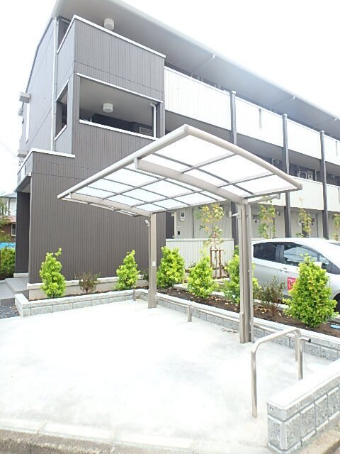 物件外観写真7　(駐輪場)