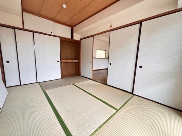 寝室
