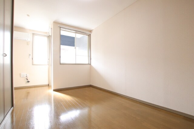 物件内観写真5　(別部屋参考写真)