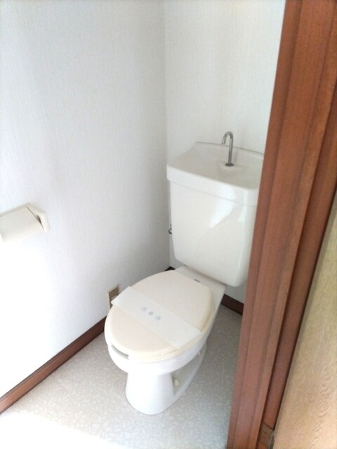 物件内観写真17　(トイレ)