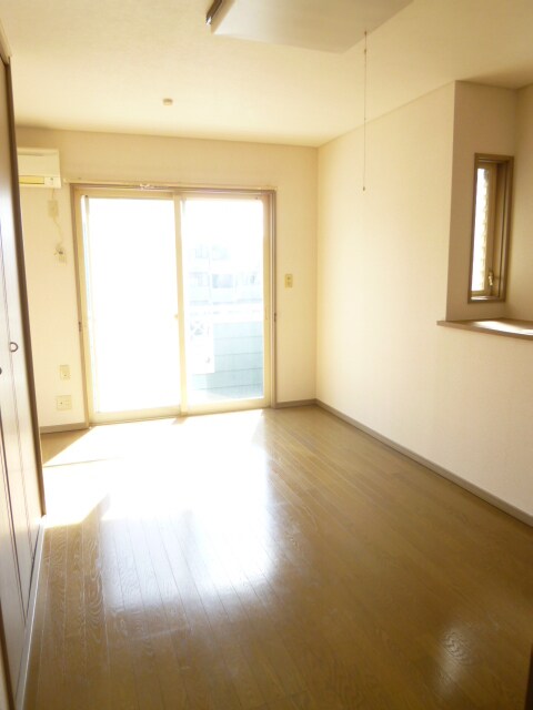 物件内観写真12　(同一間取りの別部屋参考写真)