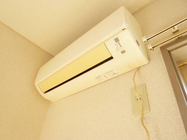 設備(同一間取りの別部屋参考写真)