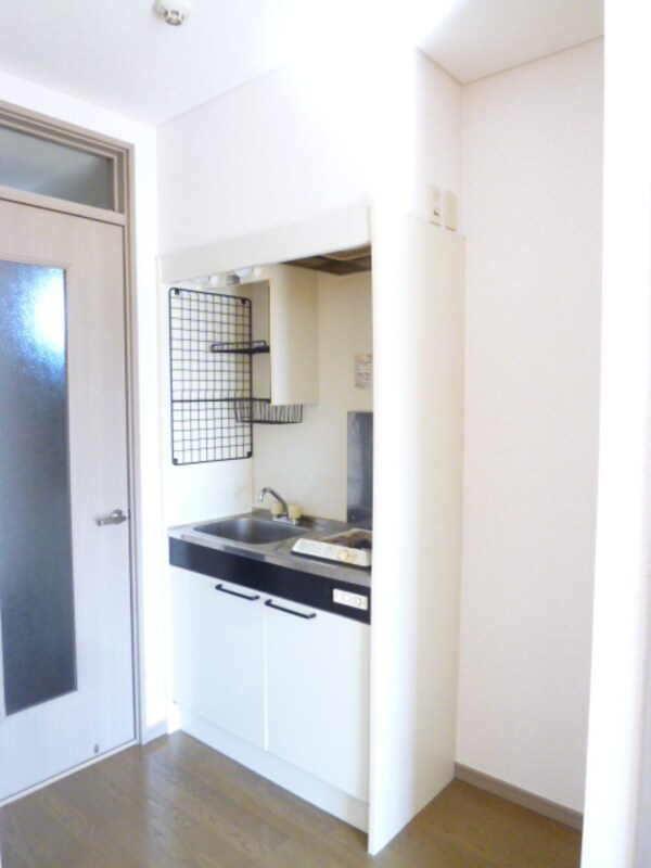 キッチン(同一間取りの別部屋参考写真)