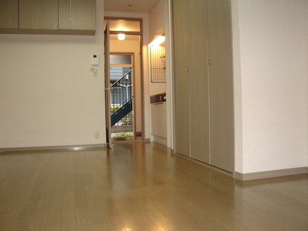 居室(別部屋の参考写真です)