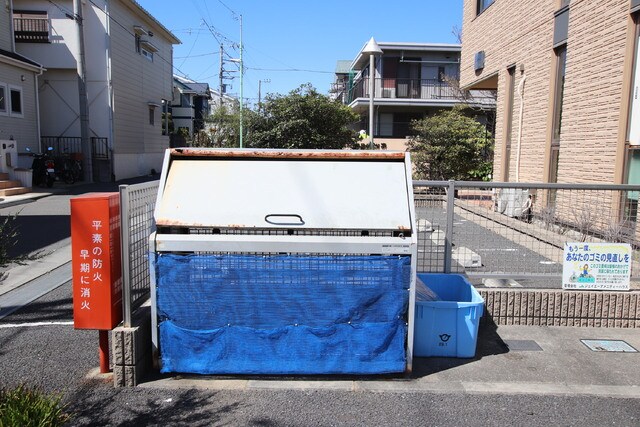 物件外観写真7　(ゴミ置き場)