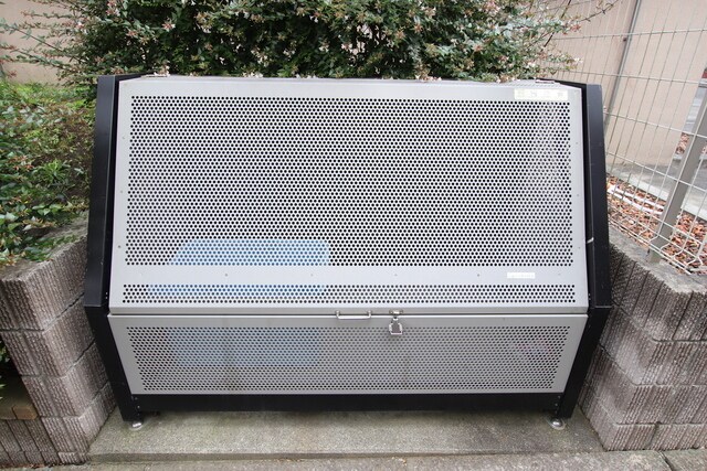 共用設備(敷地内ゴミ置き場)