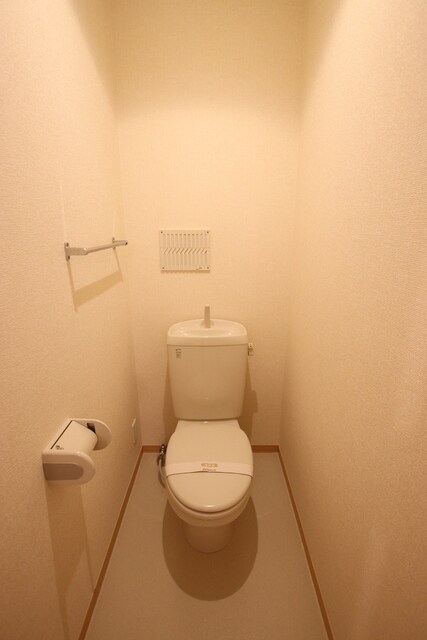 トイレ(別部屋参考写真です)