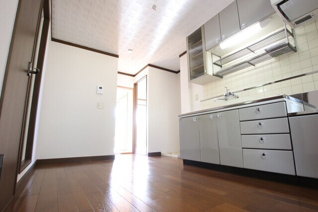 物件内観写真13　(ダイニング6帖)