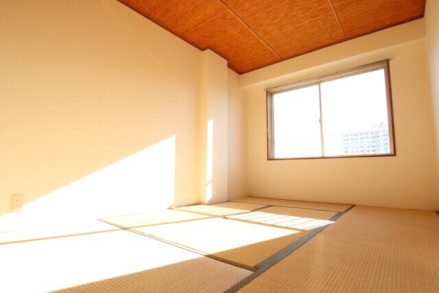 物件内観写真14　(和室6帖)