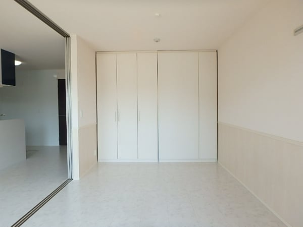 居室(南側の洋室６帖)