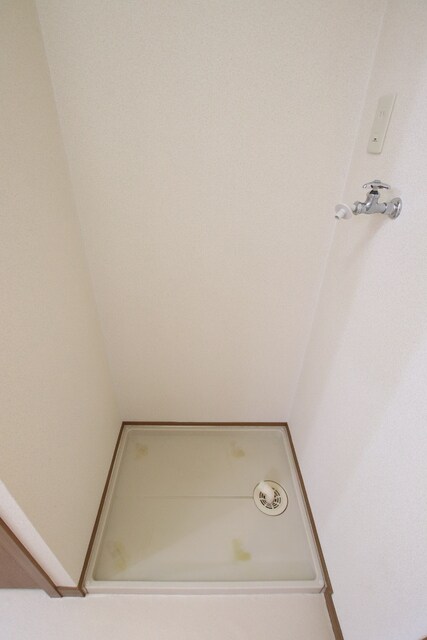 物件内観写真18　(室内洗濯機置場)