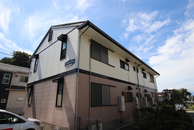 イーストエム