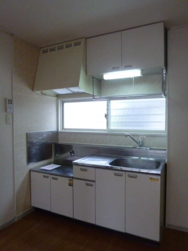 キッチン(別部屋参考写真です)