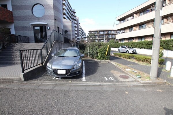 駐車場(駐車場（有料・要空き確認）)