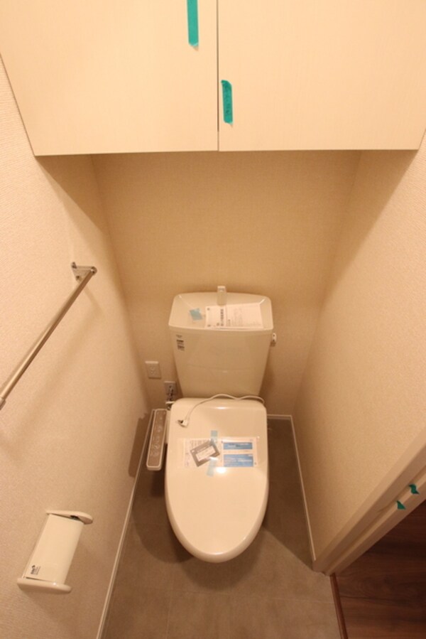 トイレ(あると嬉しい洗浄機能付き暖房便座)