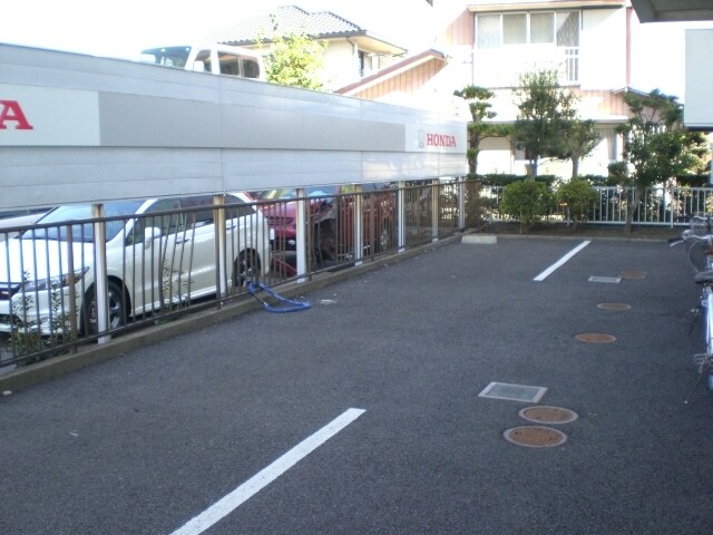 物件外観写真4　(高さ制限のある区画があります。空き・サイズ要確認)