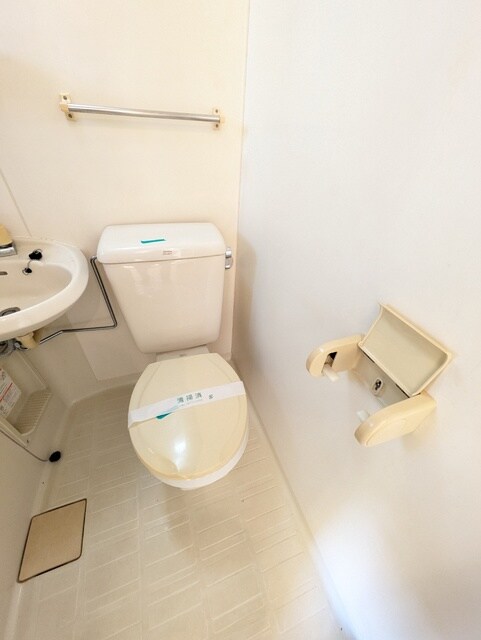 物件内観写真10　(クリーニング前の写真です)