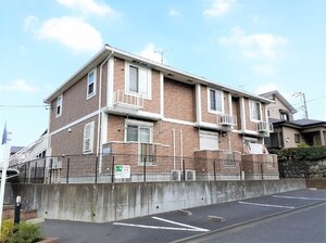 セントラル　フィールド外観写真