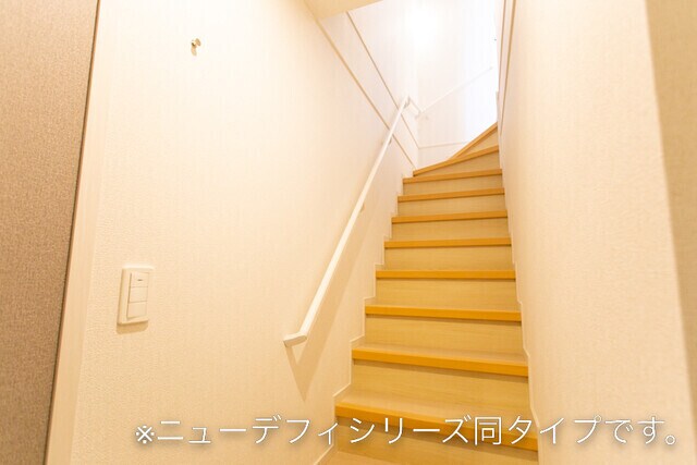 物件内観写真6　(同一施工会社参考写真です)