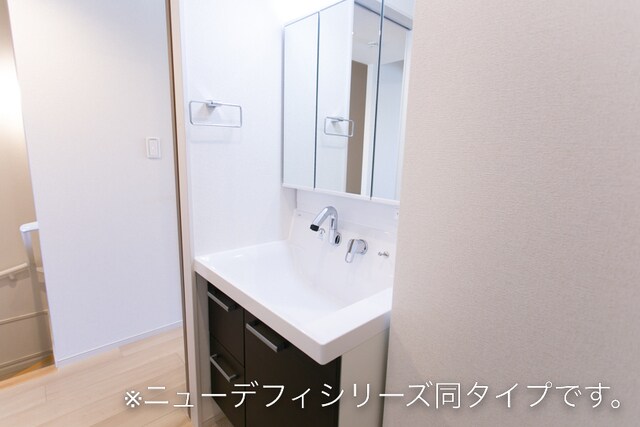 物件内観写真11　(同一施工会社参考写真です)