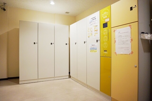 物件外観写真6　(クリーニング自動受け渡し機（ＷＥＳＴ棟)