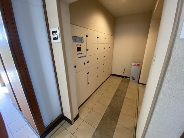 物件外観写真7　(★留守中の荷物も受け取れます。宅配ＢＯＸ★)