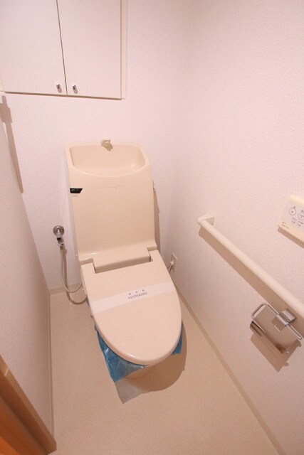 物件内観写真18　(退去前、参考写真)