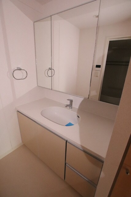 物件内観写真19　(退去前、参考写真)