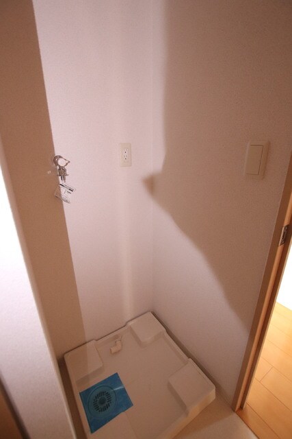 物件内観写真32　(退去前、参考写真)