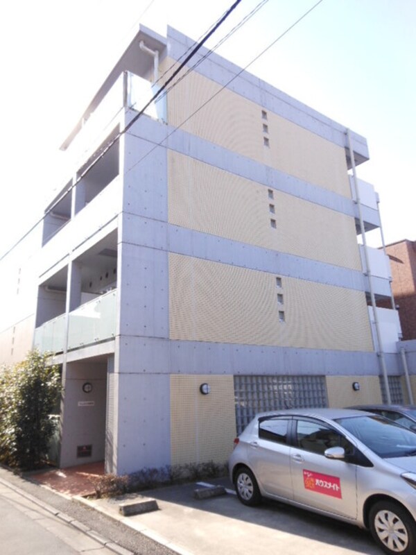駐車場(駐車場※有料・空要確認)