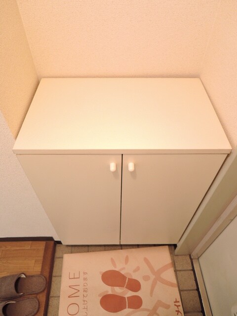 物件内観写真16　(下駄箱)