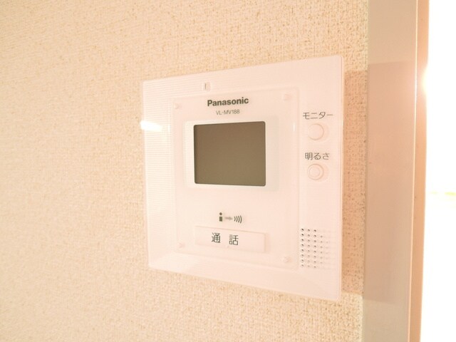 物件内観写真18　(ＴＶモニターで来訪者確認！)