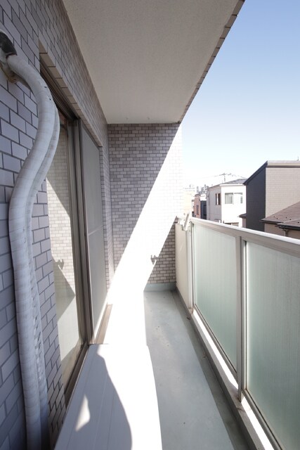 物件内観写真20　(東向きのバルコニー)