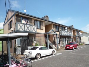 スカイ・クレスト外観写真