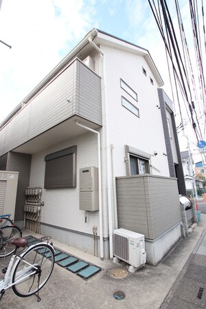 Ｏｐｅｒａｔｉｏｎ　Ｂｏｎｈｅｕｒ外観写真