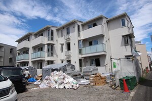 オッツ鎌倉山崎Ｄ外観写真