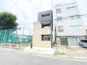 プルニエール西が丘外観写真