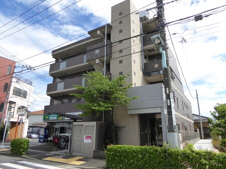 アドミラーブル外観写真