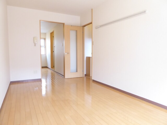 物件内観写真8　(洋室です。)